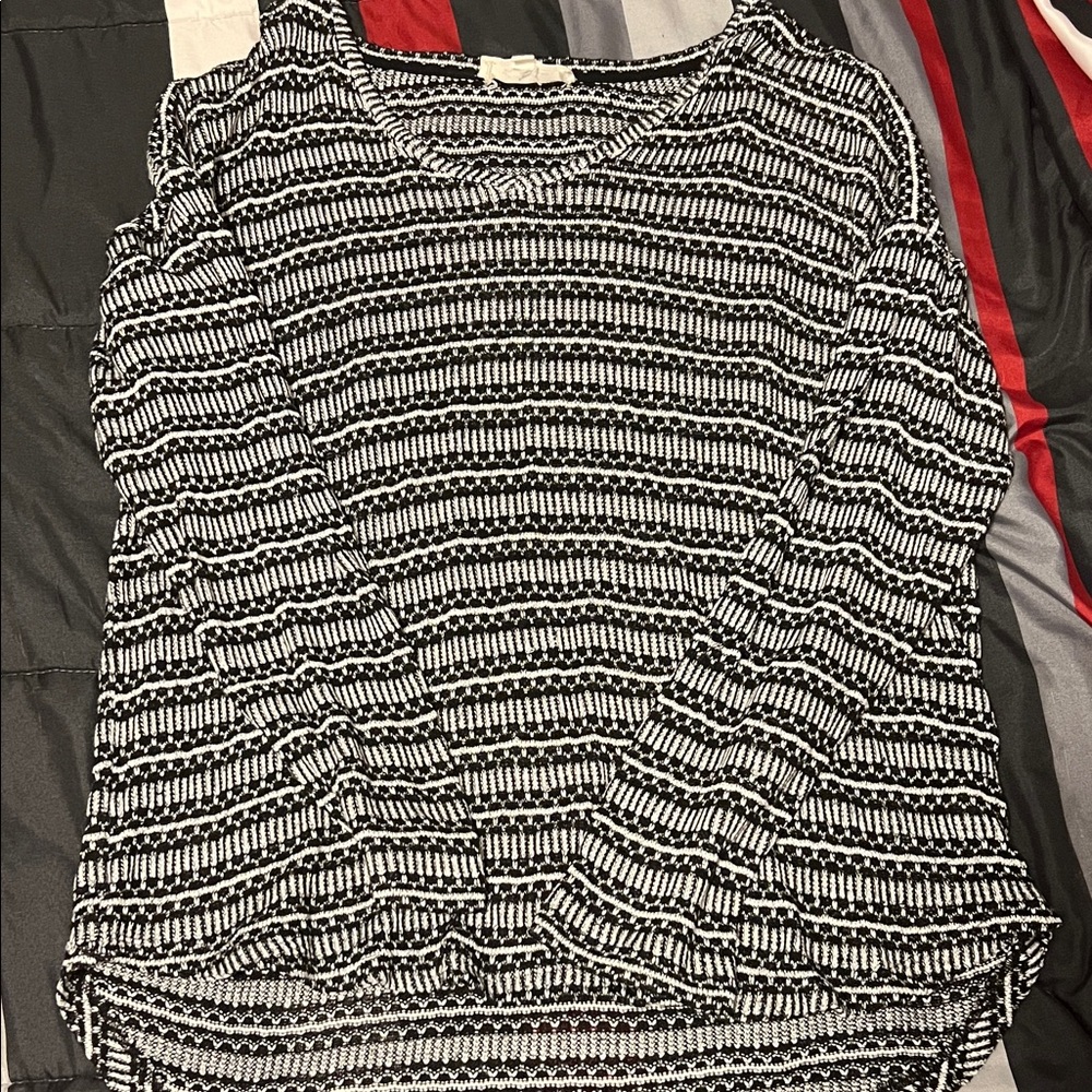 Vince Camuto Monochrome Knit Top